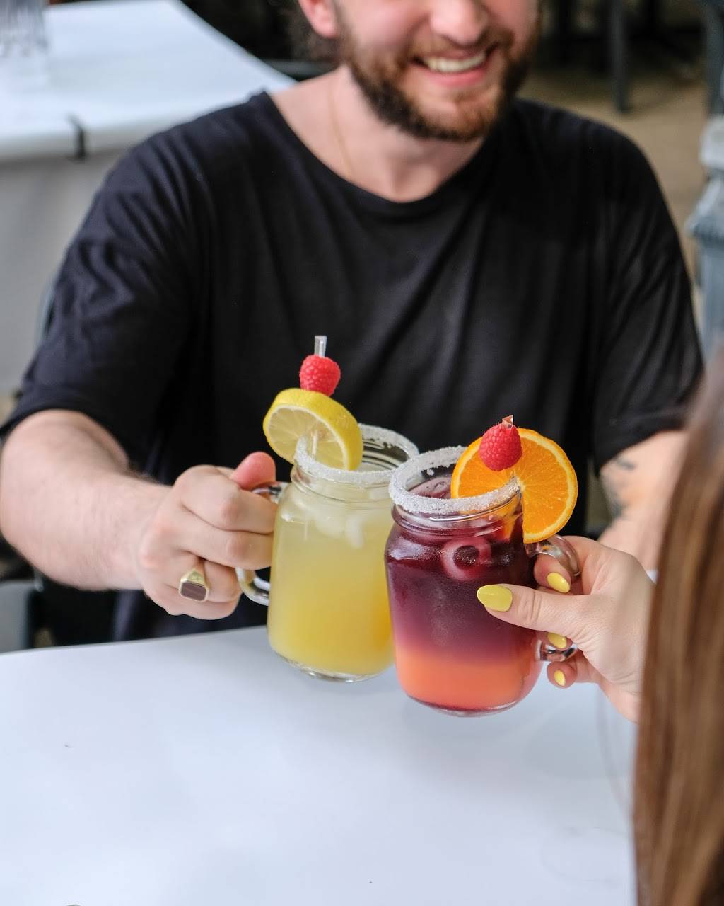 Restaurant Lou Nissart | restaurant | 260 Rue Saint-Jean, Longueuil, QC J4H 2X5, Canada | 4504422499 OR +1 450-442-2499