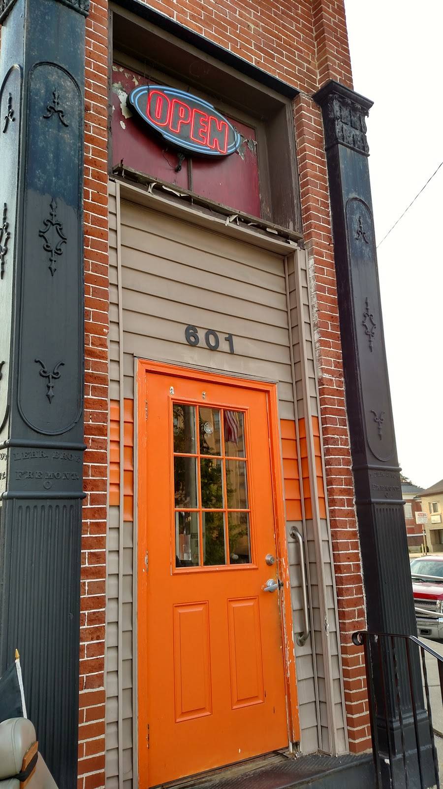 A M Corner Cafe | restaurant | 601 W State St, Fremont, OH 43420, USA | 5672012046 OR +1 567-201-2046