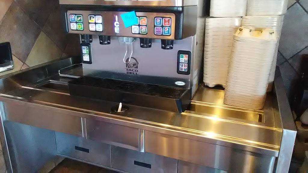 Taco Bell | meal takeaway | 2035 W Washington St, Indianapolis, IN 46222, USA | 3176858966 OR +1 317-685-8966