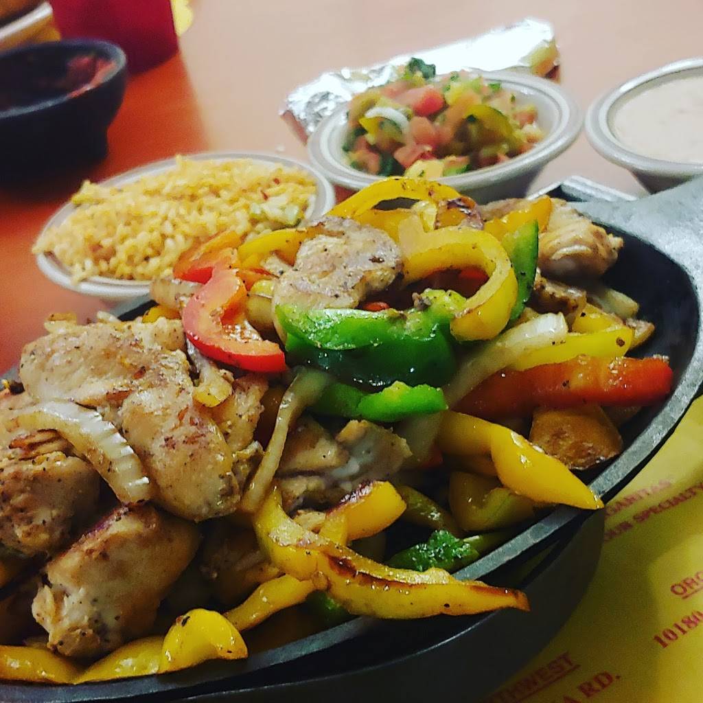 El Molinito | restaurant | 5380 E 22nd St, Tucson, AZ 85711, USA | 5207479162 OR +1 520-747-9162