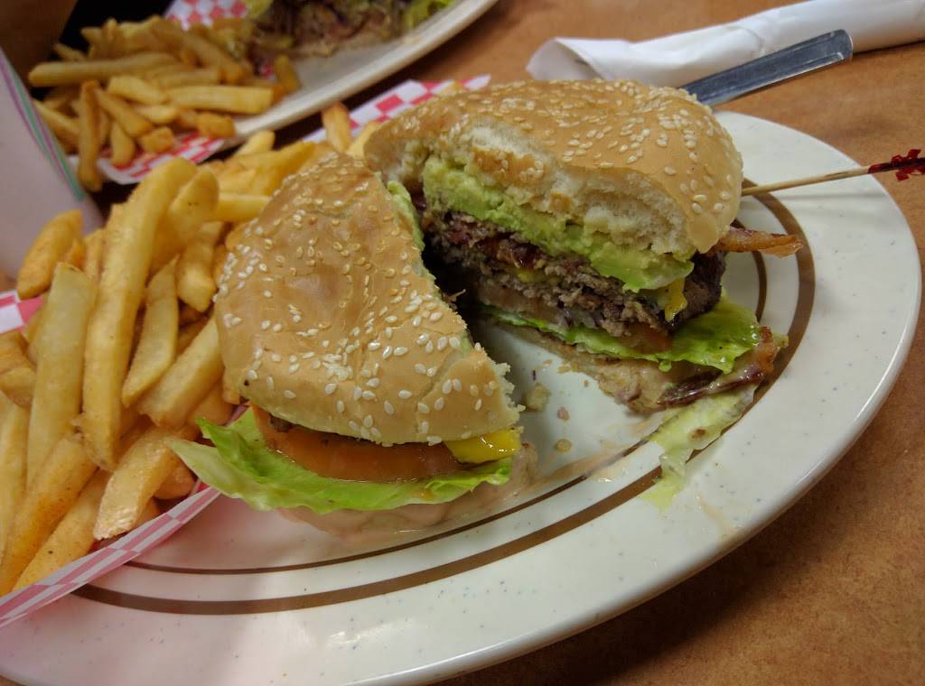 The WORKZ BURGERS | restaurant | 1748 E Ave. J, Lancaster, CA 93535, USA | 6612067884 OR +1 661-206-7884