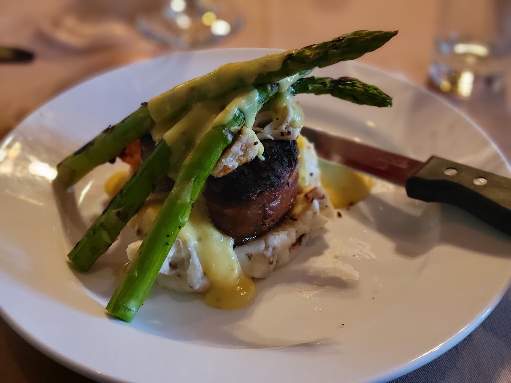 Red Raven Restaurant | restaurant | 135 W Historic Rte 66, Williams, AZ 86046, USA | 9286354980 OR +1 928-635-4980