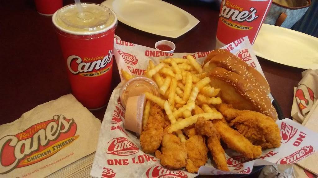 Raising Canes Chicken Fingers | meal takeaway | 720 Hebron Pkwy, Lewisville, TX 75057, USA | 2144884488 OR +1 214-488-4488