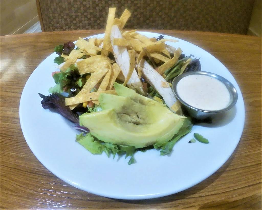 The Cottage | restaurant | 1212 US-377 N, Roanoke, TX 76262, USA | 6822377842 OR +1 682-237-7842