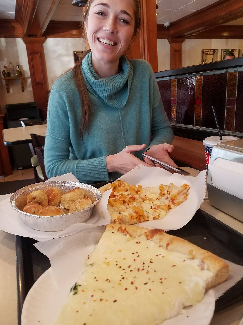 Marios Pizzeria of Oyster Bay | restaurant | 253 Pine Hollow Rd, Oyster Bay, NY 11771, USA | 5169229111 OR +1 516-922-9111