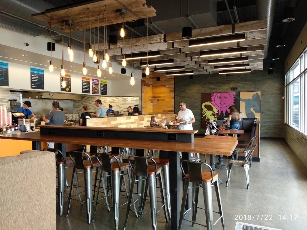 QDOBA Mexican Eats | restaurant | 955 New Memphis Ct #103, Castle Rock, CO 80108, USA | 3036630221 OR +1 303-663-0221