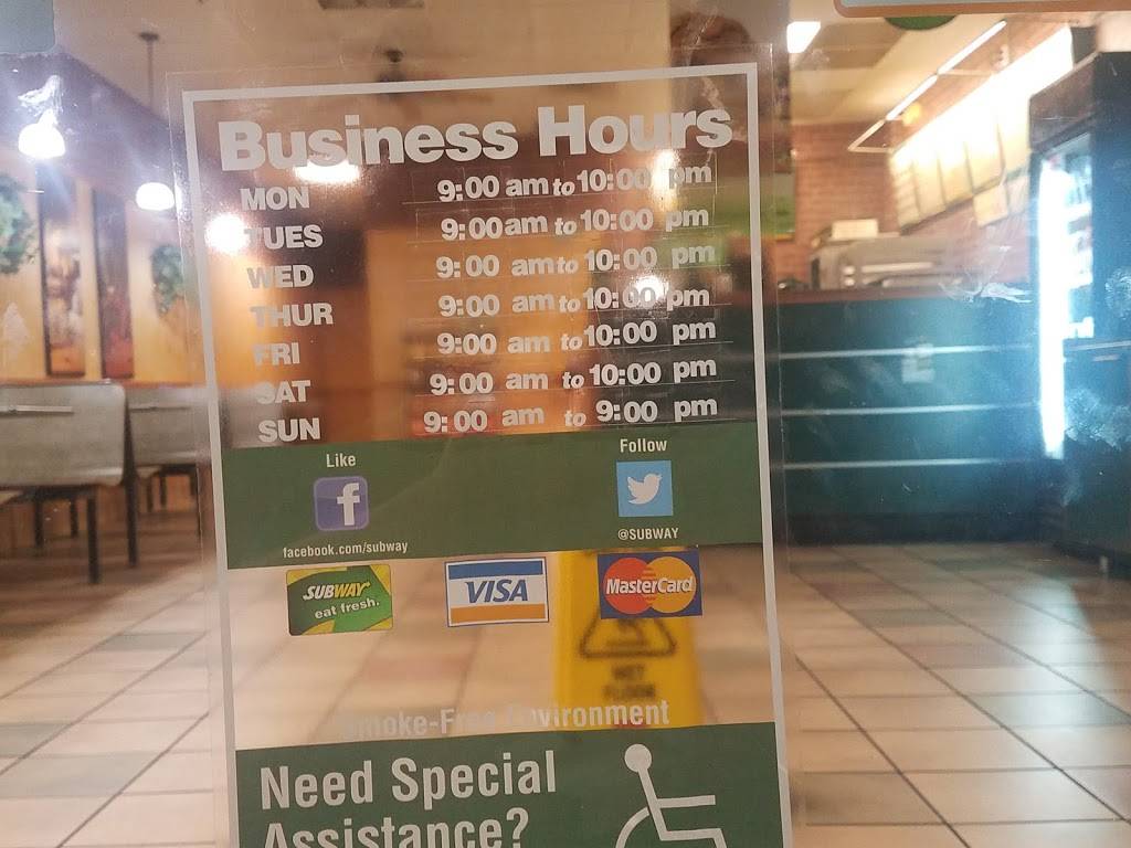 Subway Restaurants | restaurant | 7654 Oak Ridge Hwy, Knoxville, TN 37931, USA | 8655395233 OR +1 865-539-5233