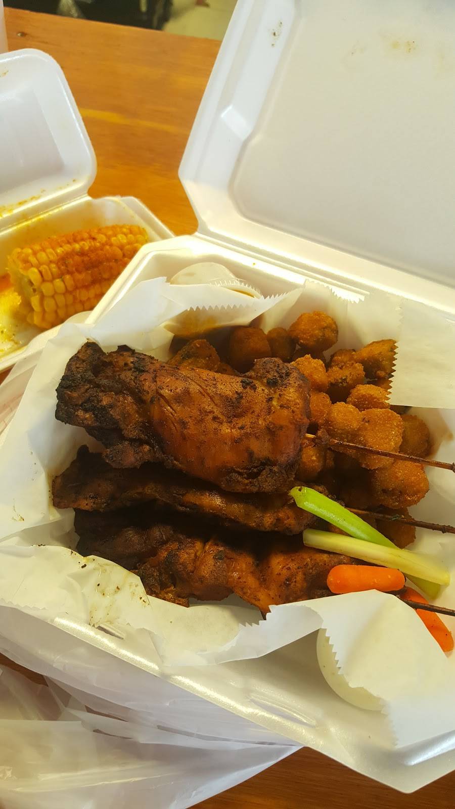 The Grille | restaurant | 3711 Lamar Ave, Memphis, TN 38119, USA | 9013754050 OR +1 901-375-4050