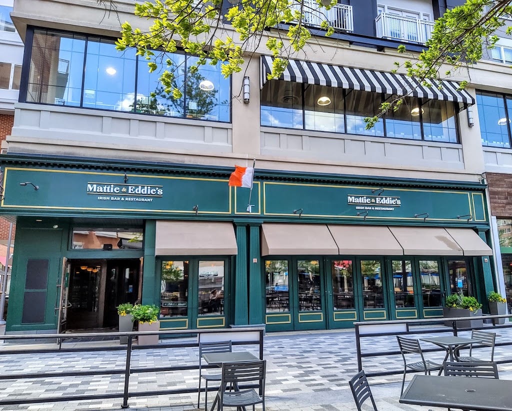 Mattie and Eddie’s Irish Bar and Restaurant | restaurant | 1301 S Joyce St D-1, Arlington, VA 22202, USA | 5713122665 OR +1 571-312-2665