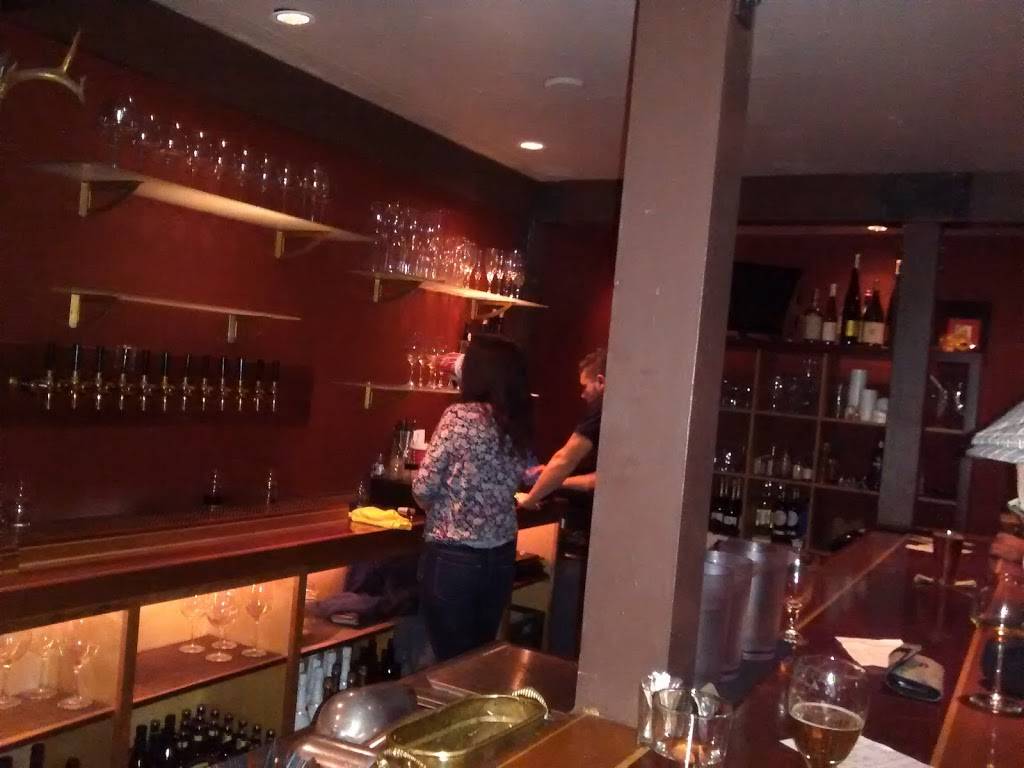 The Big Easy | night club | 128 American Alley, Petaluma, CA 94952, USA | 7077767163 OR +1 707-776-7163