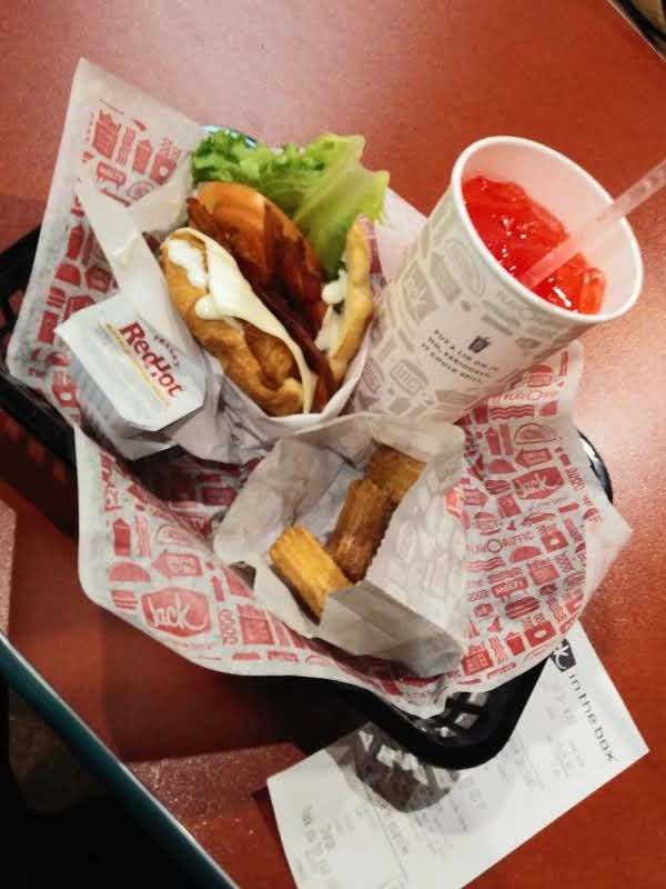 Jack in the Box | restaurant | 925 Eastlake Pkwy, Chula Vista, CA 91914, USA | 6194823072 OR +1 619-482-3072