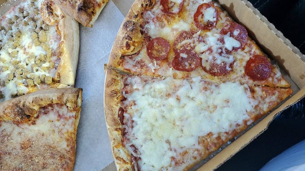 Campus Pizza Restaurant | meal delivery | 1000 Diamond St #114, Philadelphia, PA 19122, USA | 2152359900 OR +1 215-235-9900