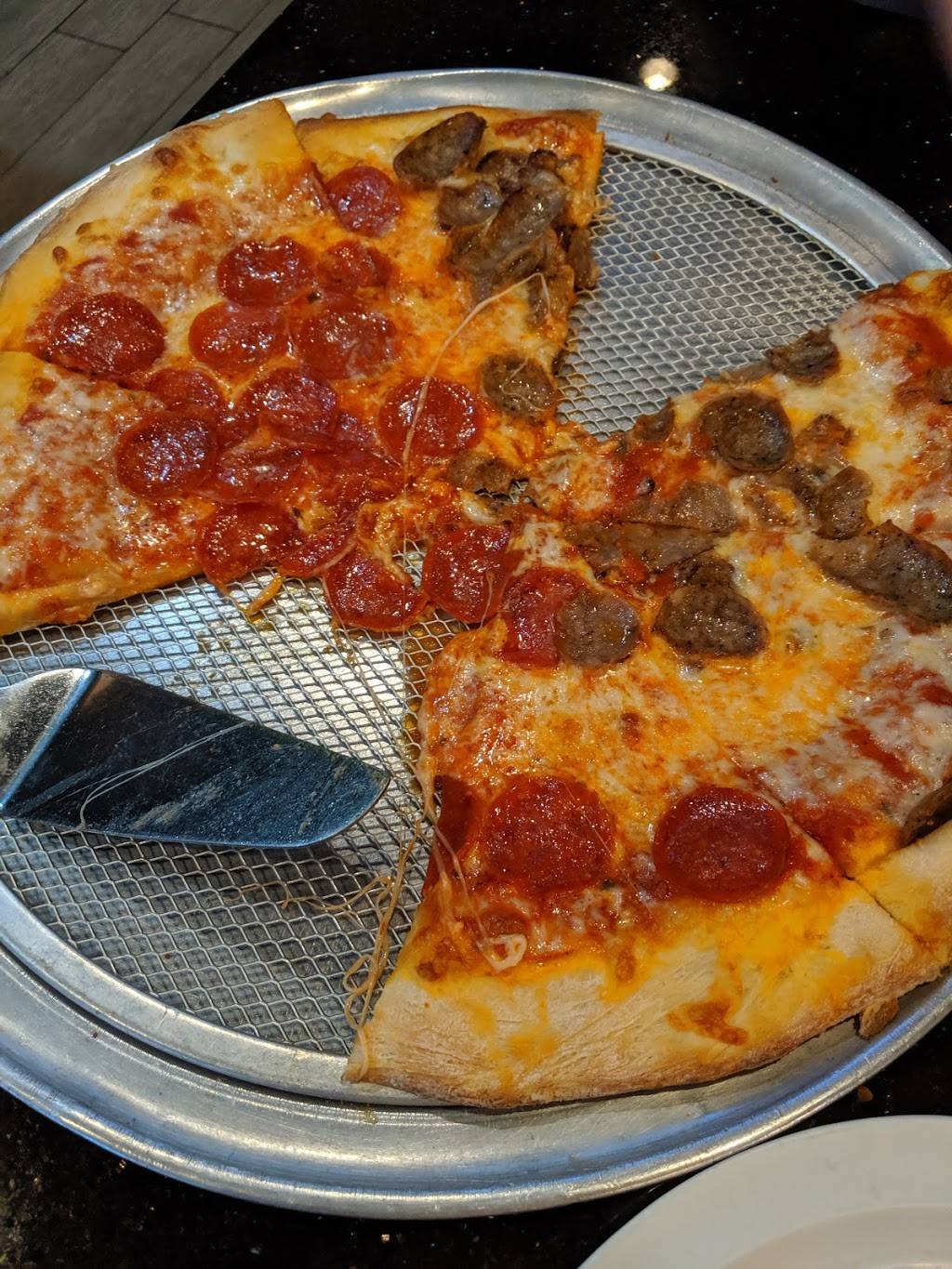 Grande Pizza | meal delivery | 8373 W Sunrise Blvd #5405, Plantation, FL 33322, USA | 9544460100 OR +1 954-446-0100