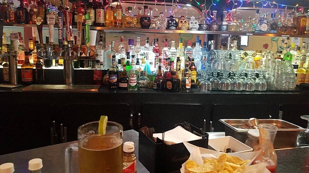 Los Tres Amigos West Jackson | restaurant | 1923 W Michigan Ave, Jackson, MI 49202, USA | 5179900727 OR +1 517-990-0727