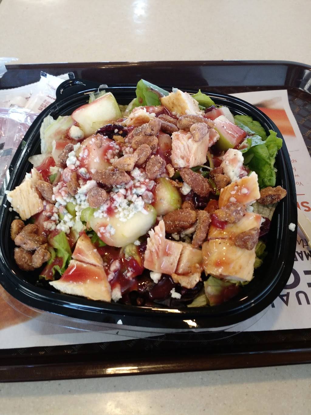 Wendys | restaurant | 409 N 13th St, Decatur, IN 46733, USA | 2607243335 OR +1 260-724-3335