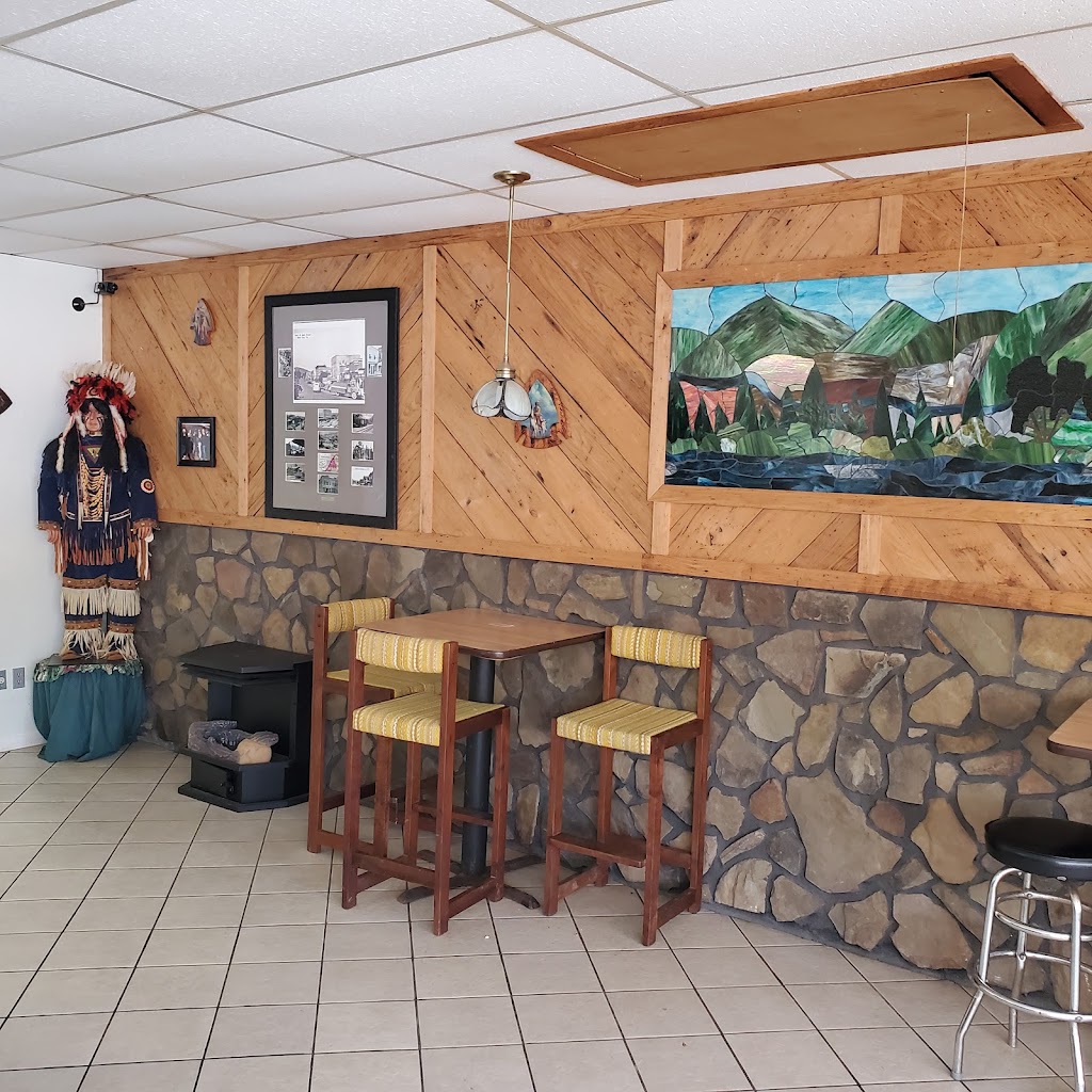 Hilton Country Dinner | restaurant | 91 Academy Rd, Hiltons, VA 24258, USA | 2766902979 OR +1 276-690-2979