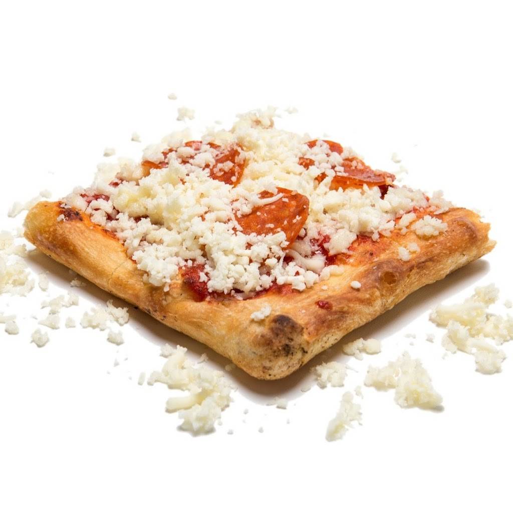 DiCarlos Pizza | restaurant | 66665 Belmont Morristown Rd, Belmont, OH 43718, USA | 7407820079 OR +1 740-782-0079