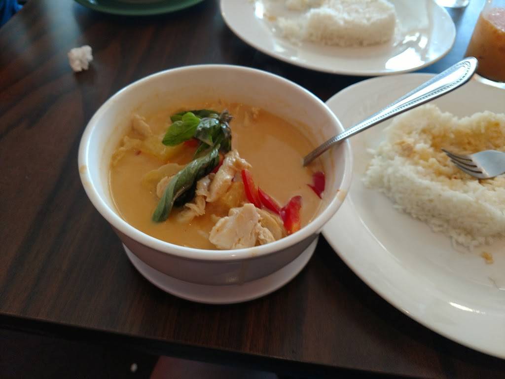 Thai Tip | restaurant | 1512 Wyoming Blvd NE e, Albuquerque, NM 87112, USA | 5053237447 OR +1 505-323-7447