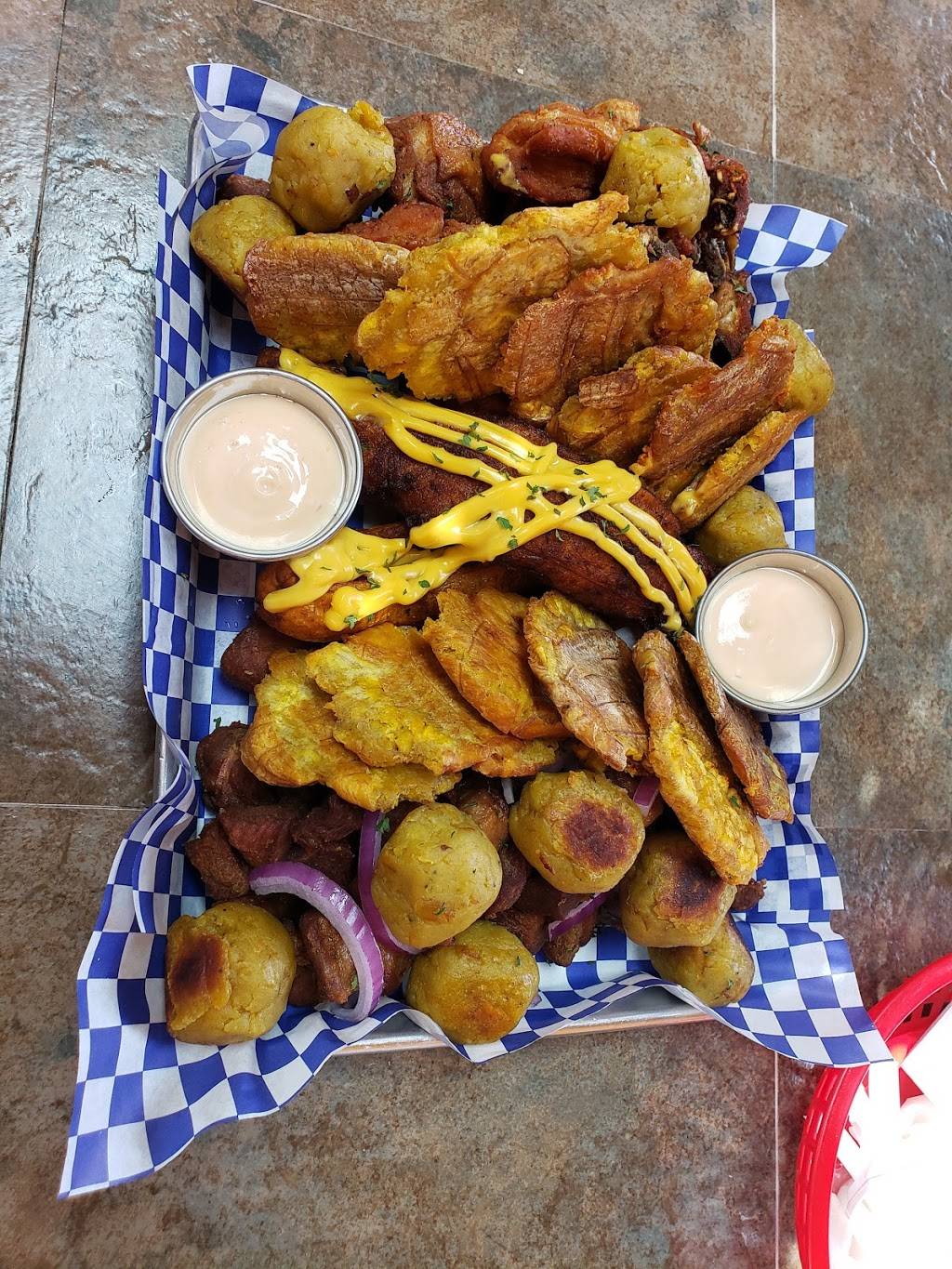 Comiendo Rico | restaurant | 2302 W Forest Home Ave, Milwaukee, WI 53215, United States | 4147121666 OR +1 414-712-1666