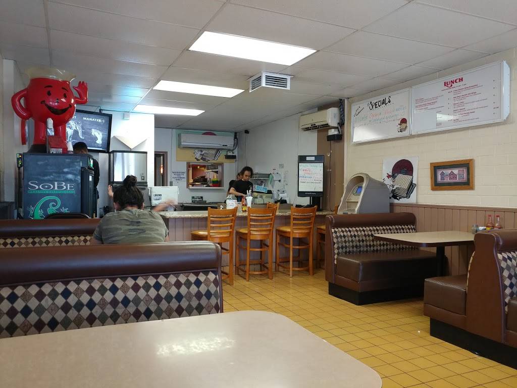 Day Days BBQ & Waffle House | restaurant | 994 E Holt Ave, Pomona, CA 91767, USA | 9096223217 OR +1 909-622-3217