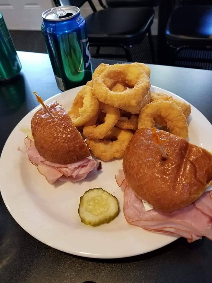 Bensons Cafe | restaurant | 665 Main St, Fremont, NH 03044, USA | 6032441331 OR +1 603-244-1331