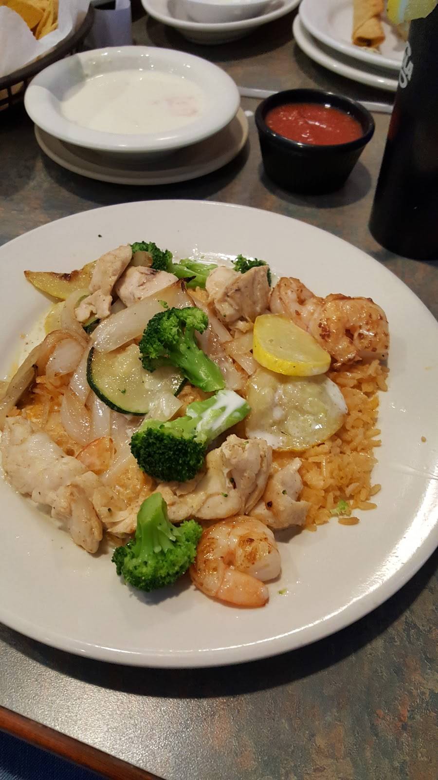 Casa de Sotos | restaurant | 1800 Westchester Dr, High Point, NC 27262, USA | 3368864081 OR +1 336-886-4081