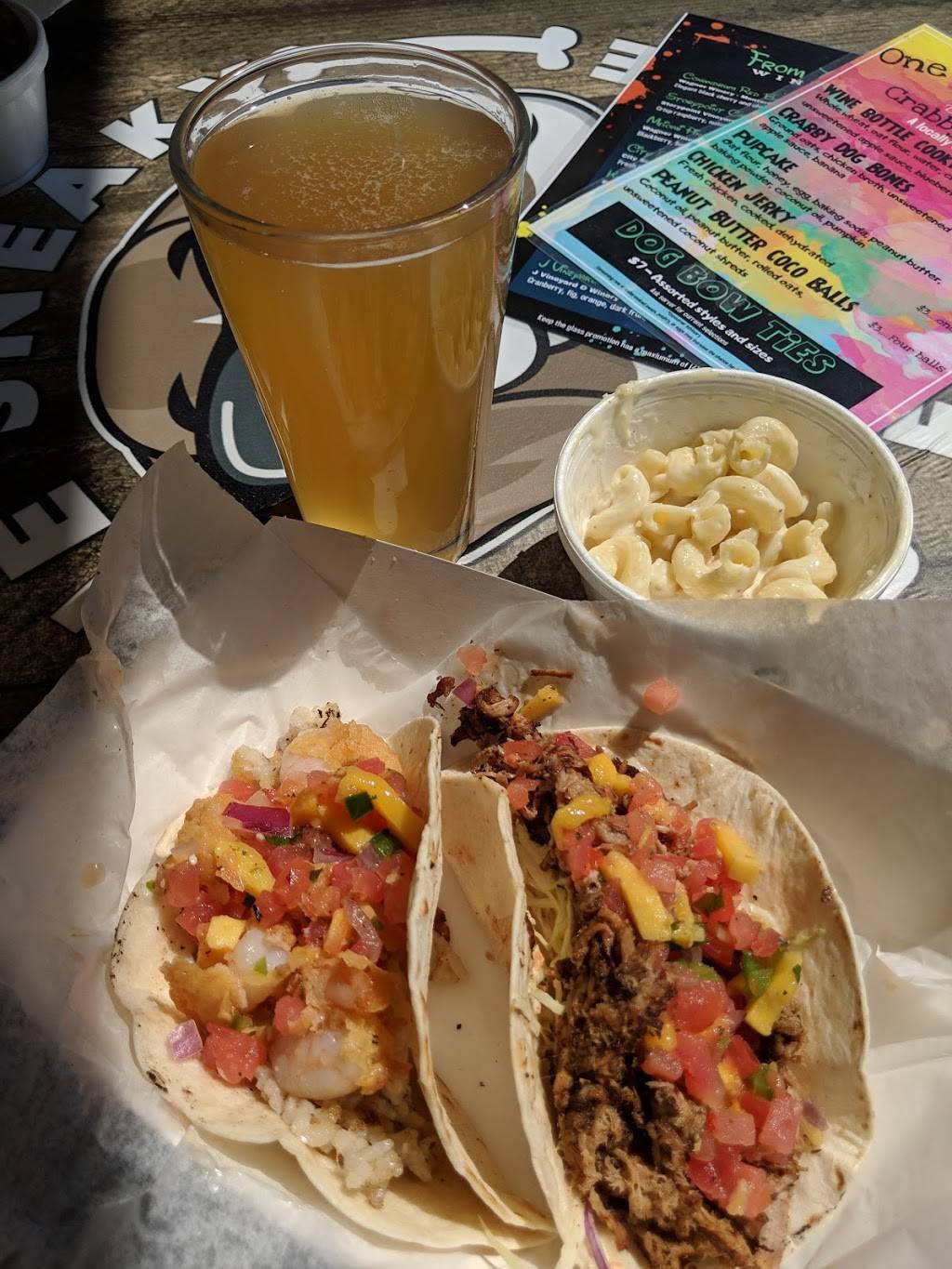 The Sneaky Beagle | restaurant | 5040 Carolina Forest Blvd, Myrtle Beach, SC 29579, USA | 8439037877 OR +1 843-903-7877