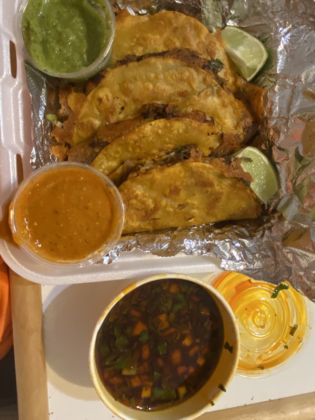 Toros BBQ | restaurant | 4 Maple Ave, Brookhaven, PA 19015, USA | 2675519753 OR +1 267-551-9753