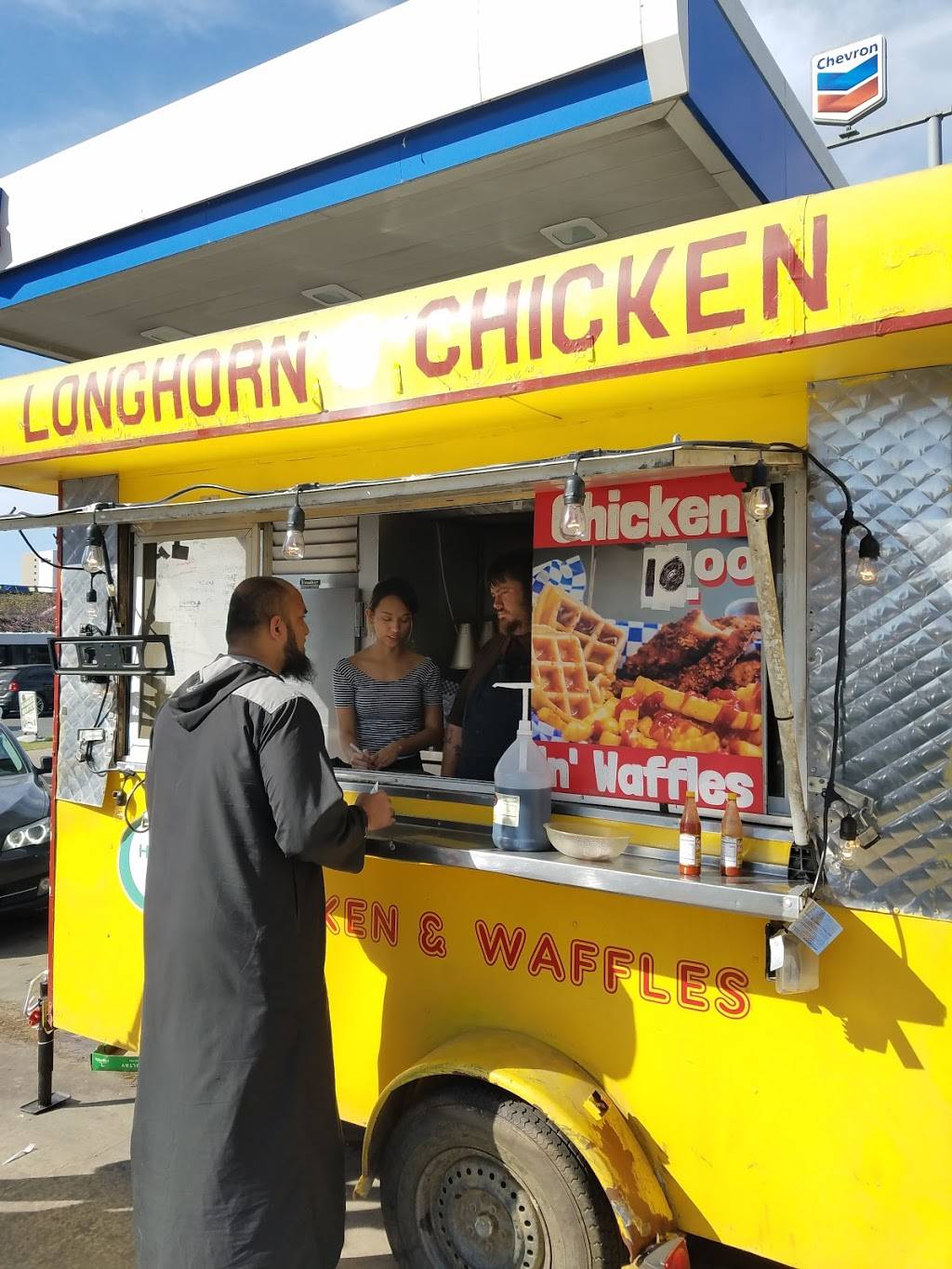 Longhorn Chicken | restaurant | 2512 Rio Grande St, Austin, TX 78705, USA | 5127202334 OR +1 512-720-2334