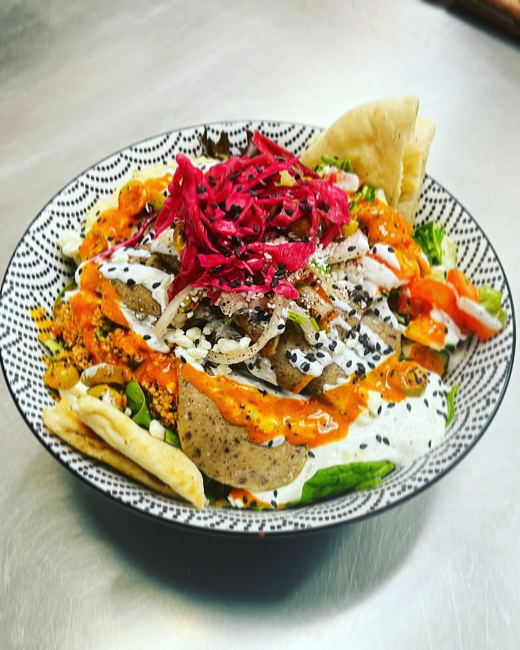 Nils Cafe Mediterranean Cuisine | cafe | 513 Broad St, Fuquay-Varina, NC 27526, USA | 9195670887 OR +1 919-567-0887