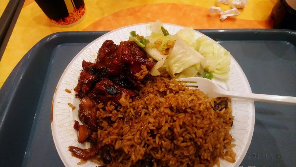 Charleys Philly Steaks | restaurant | 11401 NW 12th St Fc106, Miami, FL 33172, USA | 3054189552 OR +1 305-418-9552