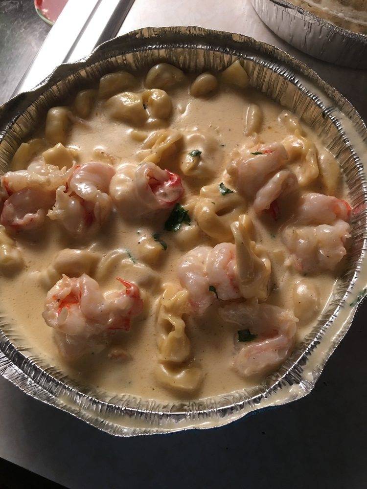 Martiniellos IV | restaurant | 2249 College Point Blvd, Flushing, NY 11356, USA | 7186613344 OR +1 718-661-3344