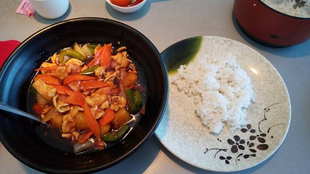 Blue Ginger Asian Kitchen | restaurant | 5751 Byron Center Avenue Southwest K, Wyoming, MI 49519, USA | 6162618186 OR +1 616-261-8186