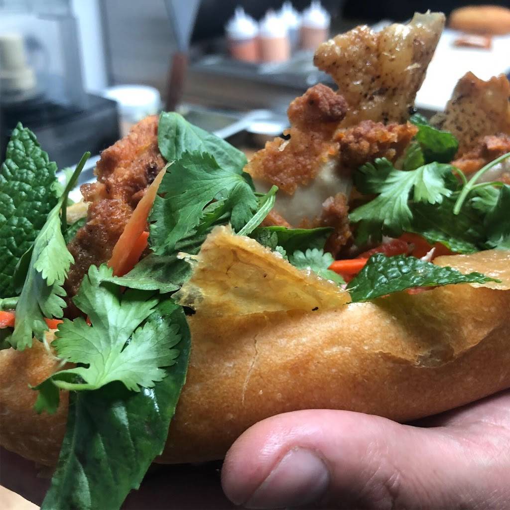 Gypsy pdx | restaurant | 3530 SW Multnomah Blvd, Portland, OR 97219, USA | 5038934476 OR +1 503-893-4476