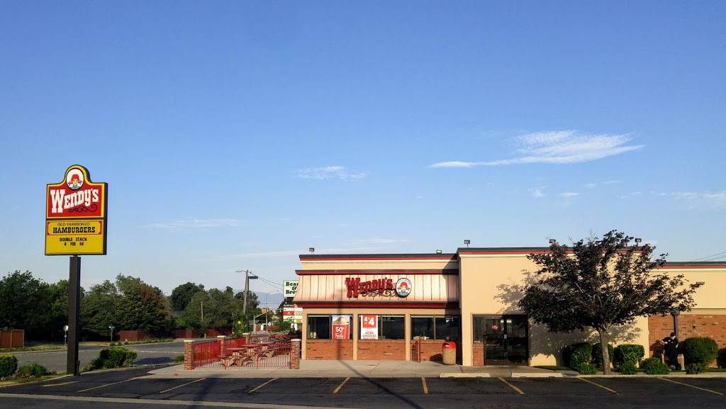 Wendys | restaurant | 3259 E 3300 S, Salt Lake City, UT 84109, USA | 8014879933 OR +1 801-487-9933