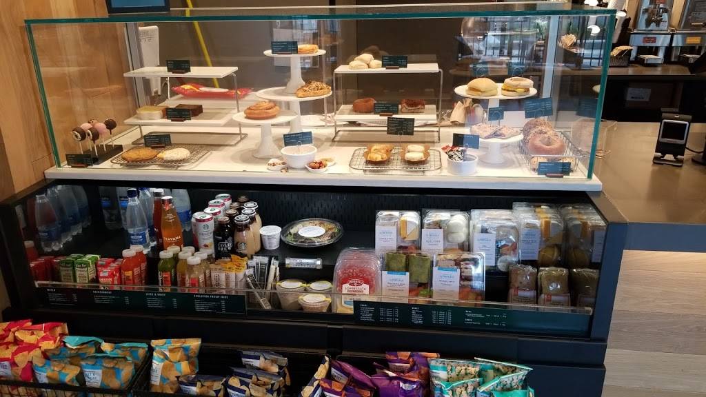 Starbucks | cafe | 364 E Market St, Indianapolis, IN 46204, USA | 3176358950 OR +1 317-635-8950