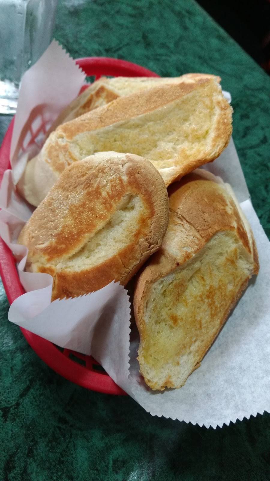 La Plena Restaurant | restaurant | 2617 W Division St, Chicago, IL 60622, USA | 7732765795 OR +1 773-276-5795