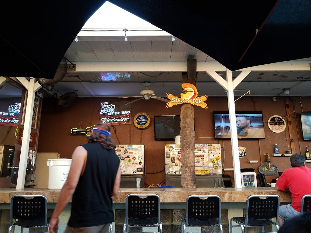 Off the Traxx | restaurant | 918 E New Haven Ave, Melbourne, FL 32901, USA | 3213272919 OR +1 321-327-2919