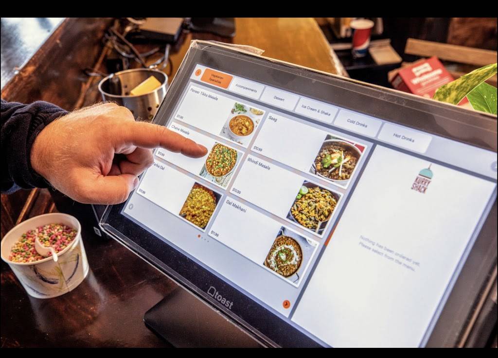 Kurry Shack | restaurant | 2015 E Moyamensing Ave, Philadelphia, PA 19148, USA | 2677615562 OR +1 267-761-5562