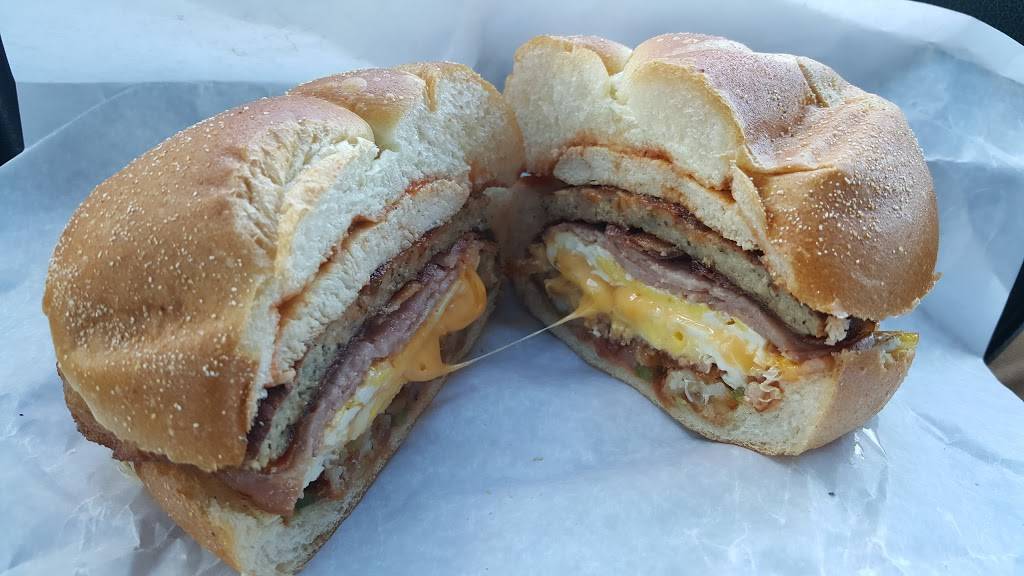 Margarita Deli | restaurant | 591 New Brunswick Ave, Perth Amboy, NJ 08861, USA | 7328267848 OR +1 732-826-7848