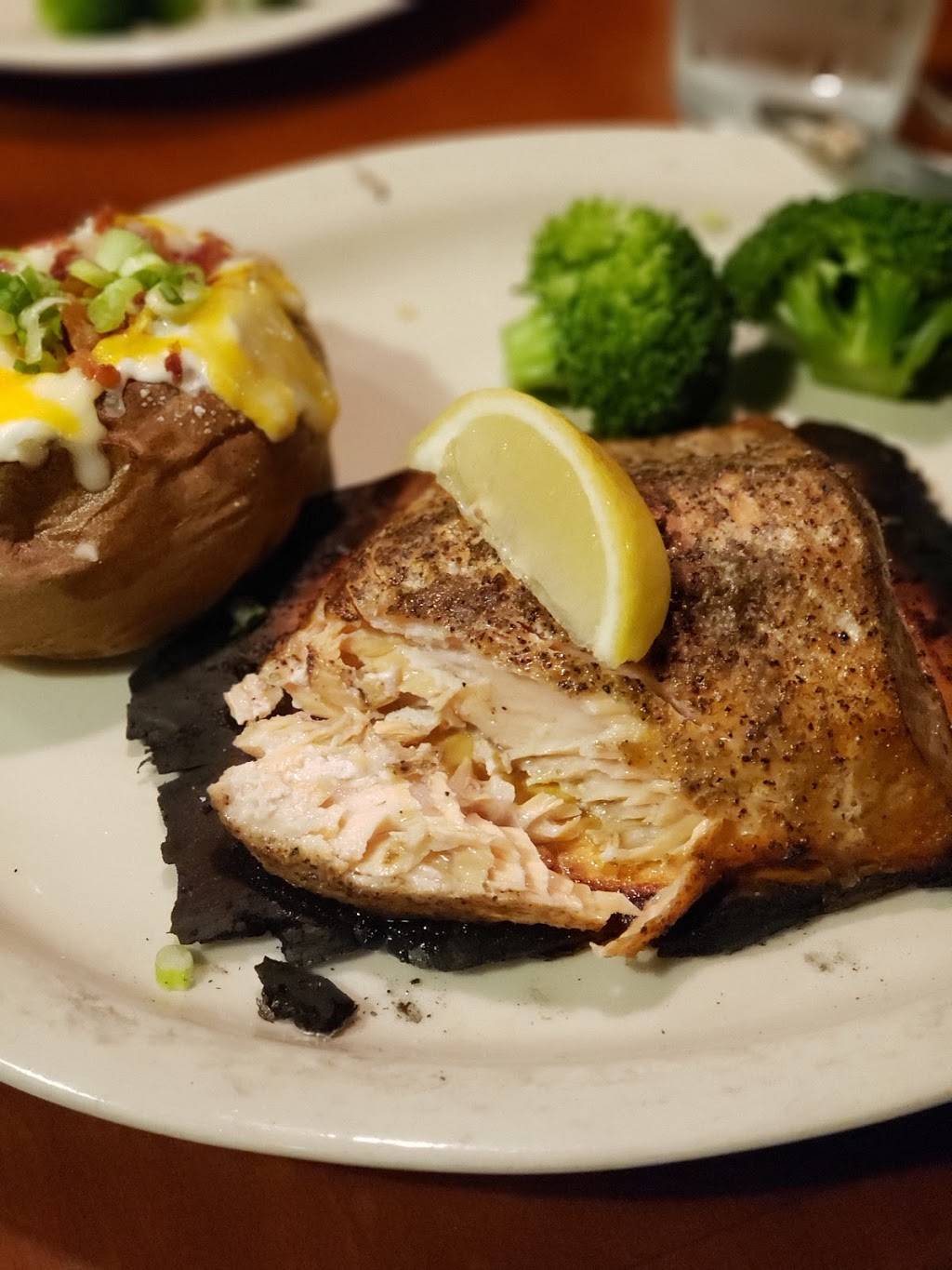 Ballyhoo Grill | restaurant | 3700 W University Ave, Gainesville, FL 32607, USA | 3523730059 OR +1 352-373-0059