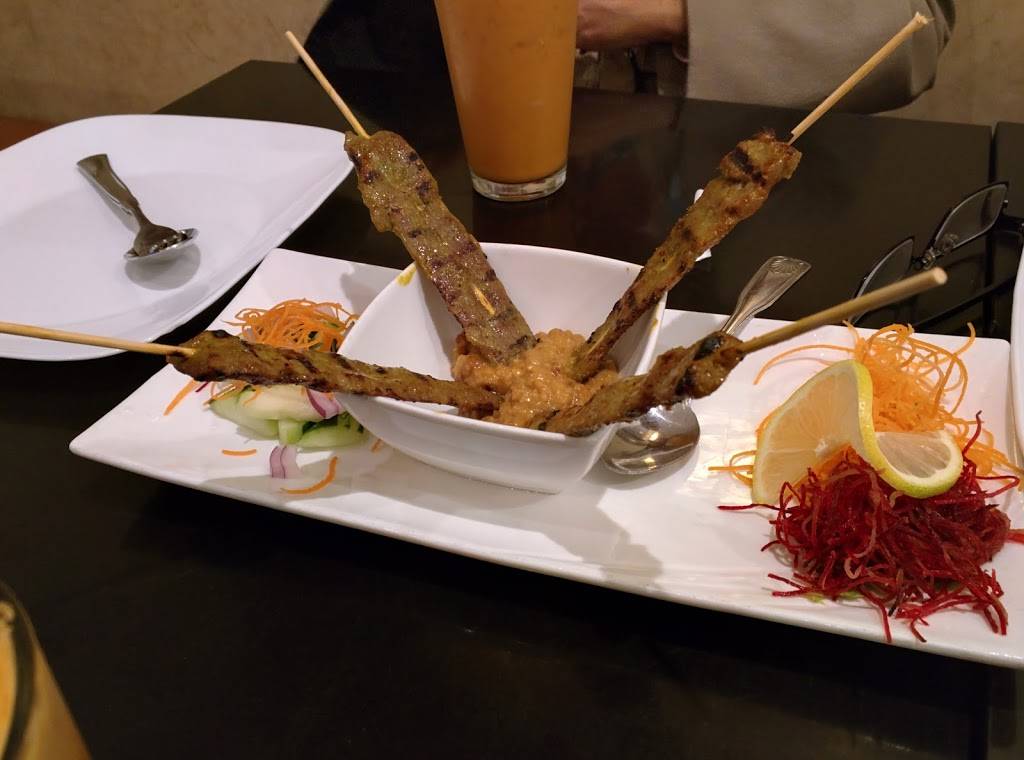 Bistro Siam | restaurant | 2211 Tasman Dr, Santa Clara, CA 95054, USA | 4089883966 OR +1 408-988-3966