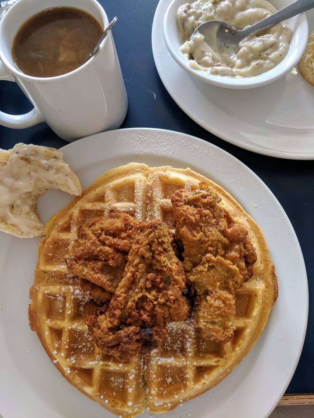 Biscuits | restaurant | 26 Lake Ave, Oak Bluffs, MA 02557, USA | 5086932033 OR +1 508-693-2033