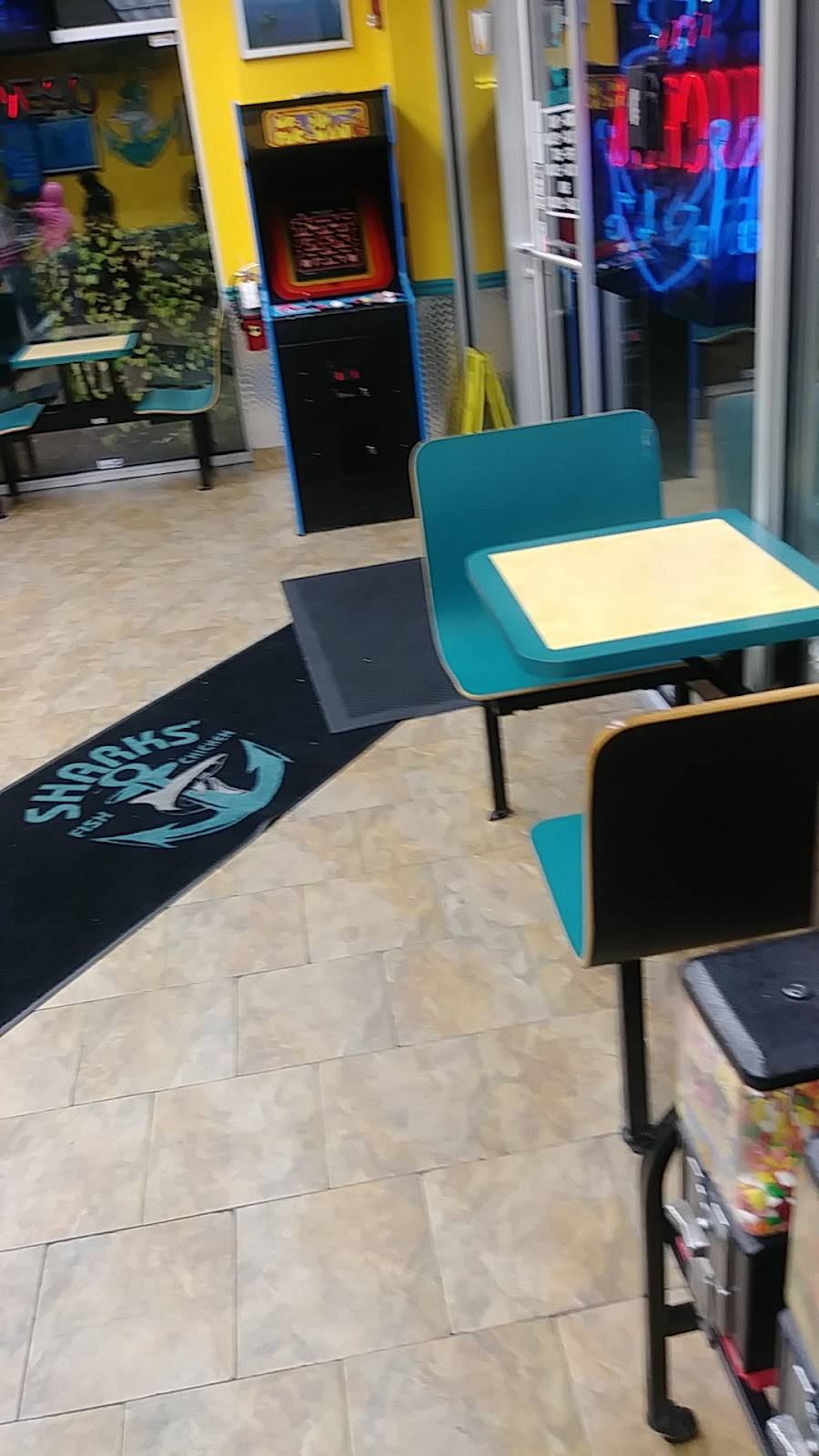 Sharks 167th - Country Club Hills, IL | restaurant | 4241 167th St, Country Club Hills, IL 60478, USA | 7089220222 OR +1 708-922-0222