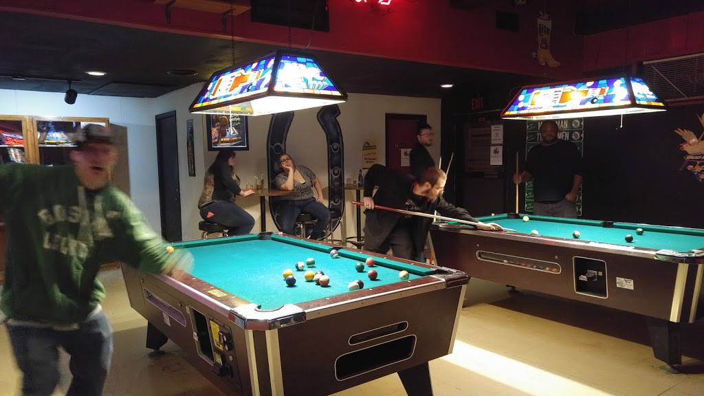 The Horseshoe Saloon | restaurant | 1901 10th Ave, Monroe, WI 53566, USA | 6084266434 OR +1 608-426-6434