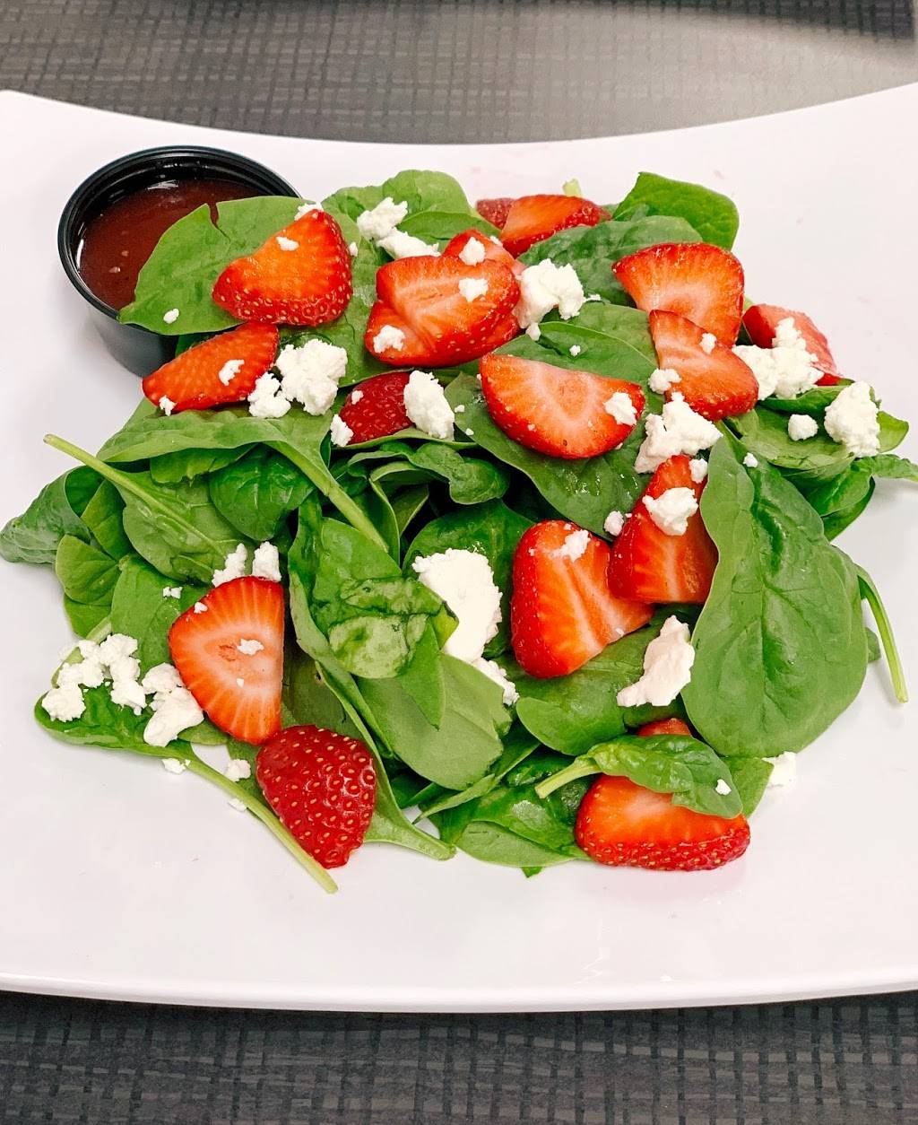 Berry Best | restaurant | 151 W Auburn Rd, Rochester Hills, MI 48307, USA | 2482607211 OR +1 248-260-7211