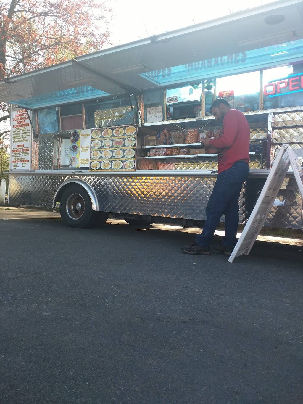 La Costa Taqueria | restaurant | 116 128th St SE, Everett, WA 98208, USA | 4254998829 OR +1 425-499-8829