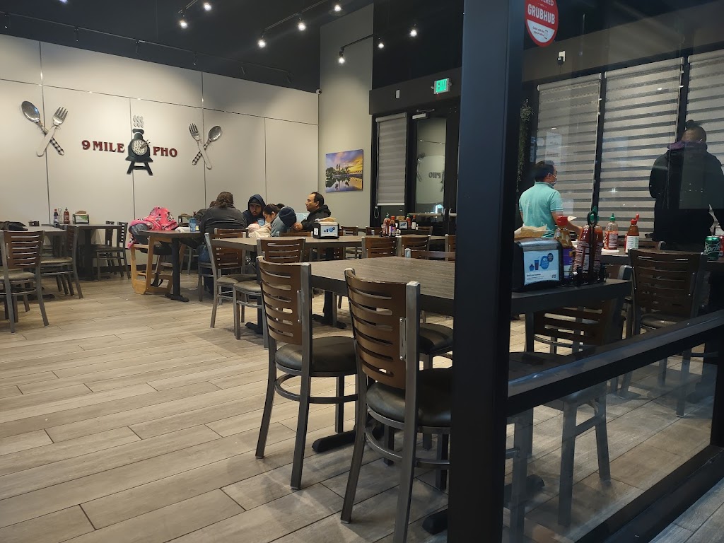 9 Mile Pho | restaurant | 12211 E Dartmouth Ave Ste 100, Aurora, CO 80014, USA | 7203356228 OR +1 720-335-6228