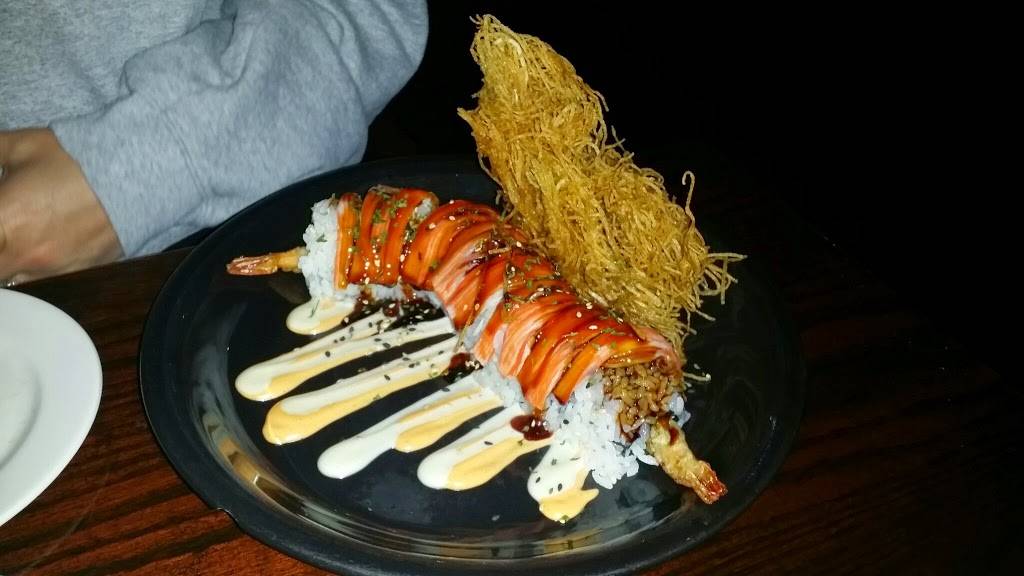 Sushi Domo | restaurant | 3330 Matlock Rd #106, Arlington, TX 76015, USA | 8175573135 OR +1 817-557-3135
