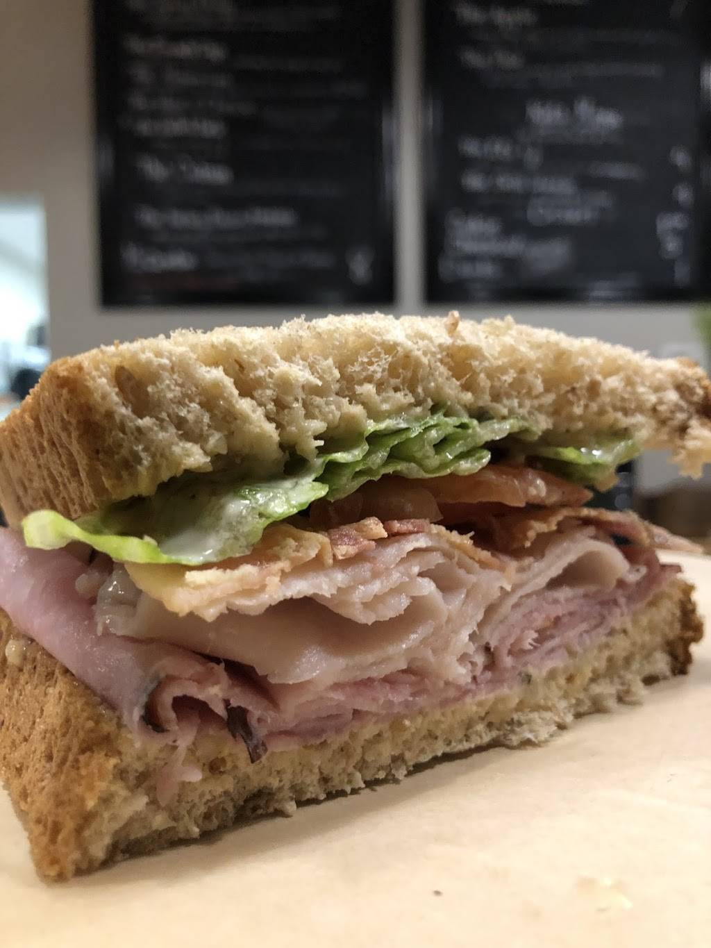 5th Street Sandwich Shoppe | restaurant | 126 W 5th St, Holton, KS 66436, USA | 7853627045 OR +1 785-362-7045